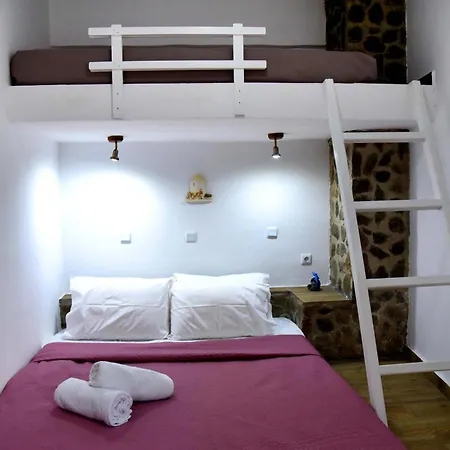 شقة فندقية Stone Kythnos